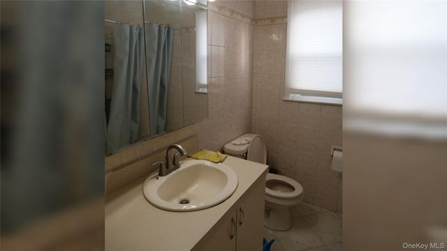 839 7th Street, West Babylon, NY 11704