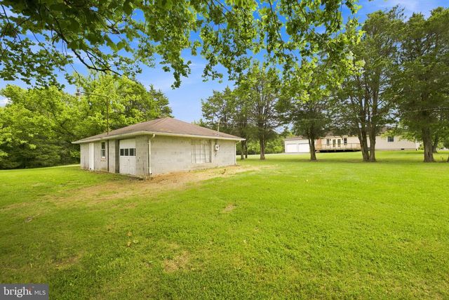 108 CHERRY HILL FARM DR, Kearneysville, WV 25430