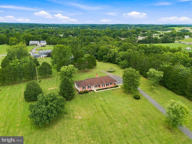 108 CHERRY HILL FARM DR, Kearneysville, WV 25430