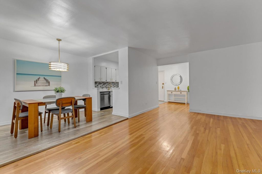 43-25 Douglaston Parkway #2-G, Douglaston, NY 11363 — photo 2