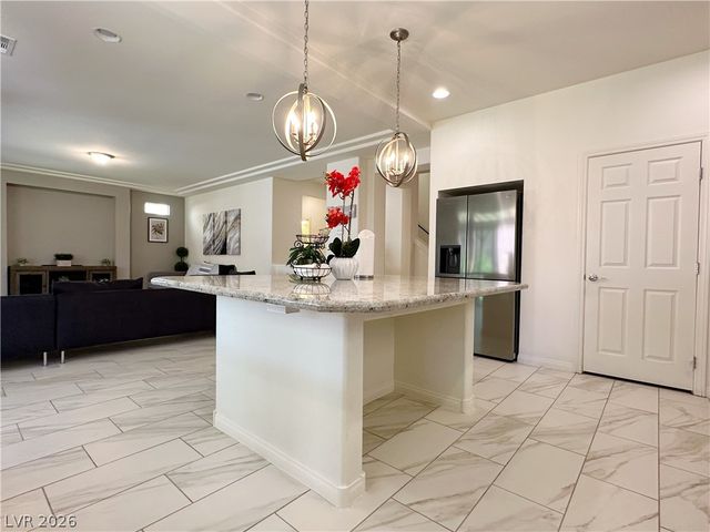 8573 Silver Coast Street, Las Vegas, NV 89139