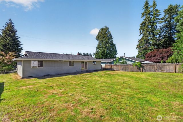 19209 Grannis Road, Bothell, WA 98012