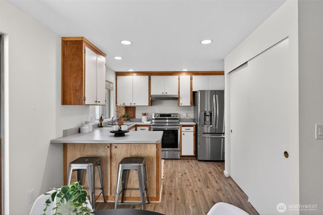 19209 Grannis Road, Bothell, WA 98012
