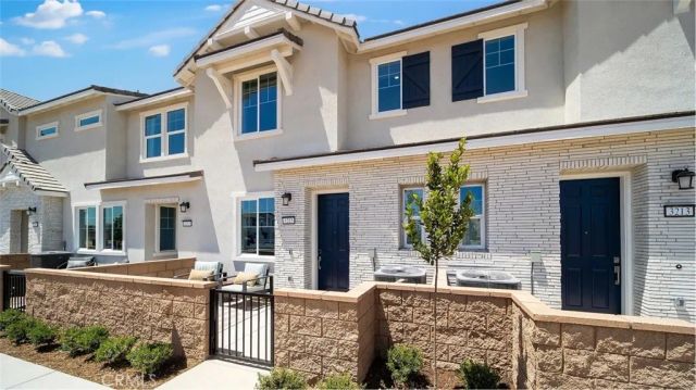 2695 Cloudview Privado, Ontario, CA 91761