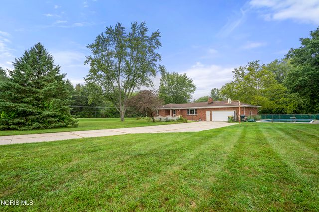 9950 Bucher Road, Whitehouse, OH 43571