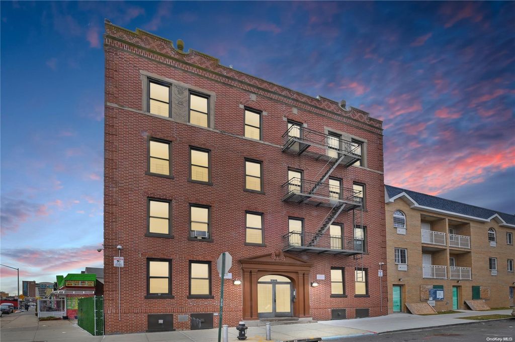 88-40 144th Street, Jamaica, NY 11435