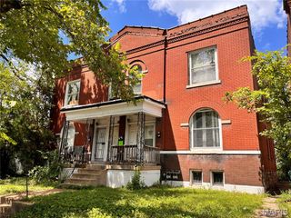 4149 Labadie Avenue, St Louis, MO 63115