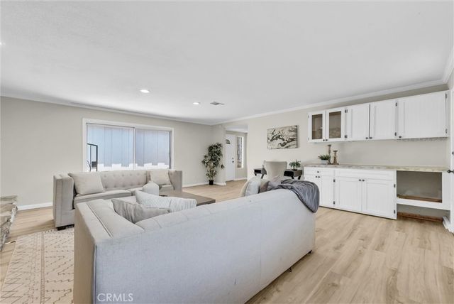 112 Stanford Lane, Seal Beach, CA 90740