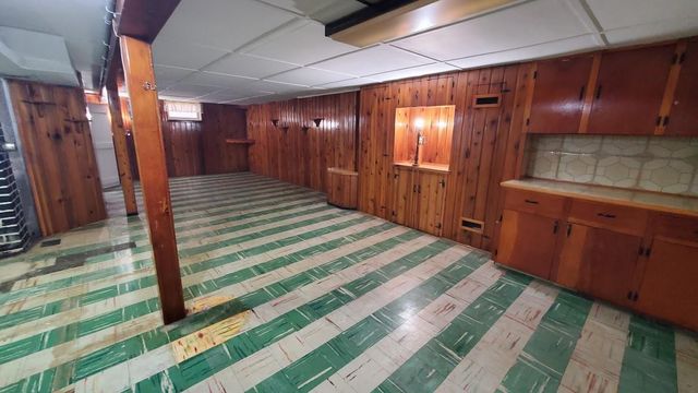 2156 Bush Avenue E, Saint Paul, MN 55119