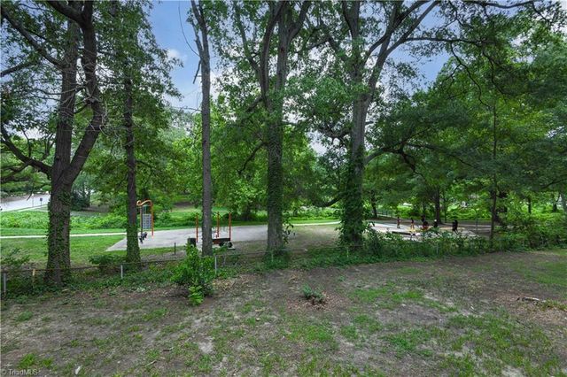 935 Highland Avenue, Greensboro, NC 27403