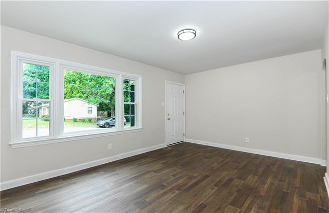 935 Highland Avenue, Greensboro, NC 27403