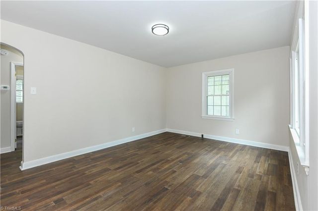 935 Highland Avenue, Greensboro, NC 27403