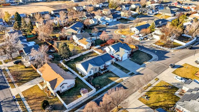 1573 W ERICKSON PARK DR, West Jordan, UT 84084