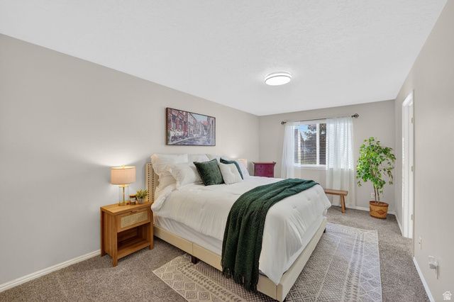 1573 W ERICKSON PARK DR, West Jordan, UT 84084