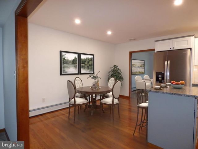 151 WASHINGTON ST, Red Hill, PA 18076