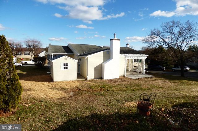 151 WASHINGTON ST, Red Hill, PA 18076