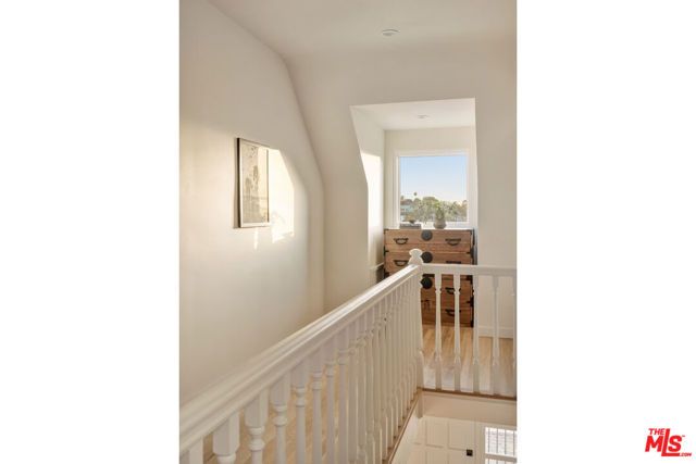 2536 Micheltorena Street, Los Angeles, CA 90039