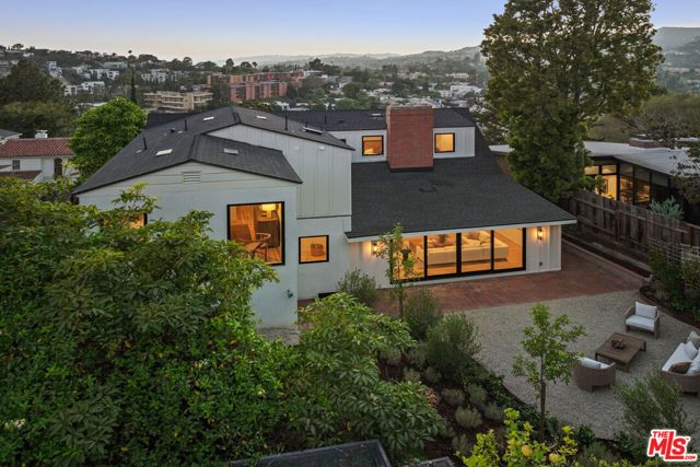 2536 Micheltorena Street, Los Angeles, CA 90039