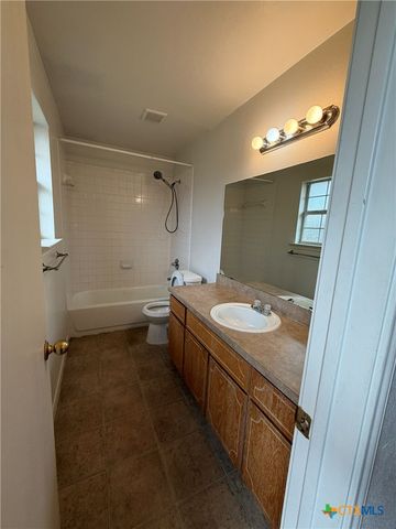 503 Manhattan Drive B, Nolanville, TX 76559