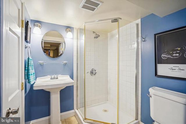 705 AVON PL, Alexandria, VA 22314