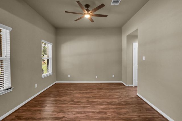 604 Foxmeadow Lane, Cleveland, TX 77327