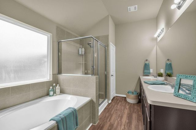 604 Foxmeadow Lane, Cleveland, TX 77327