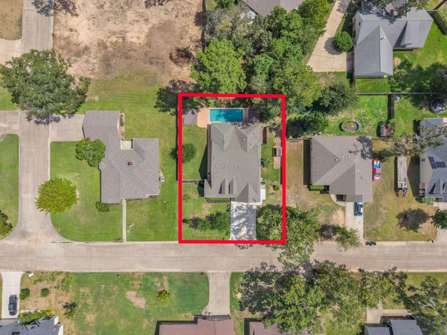 604 Foxmeadow Lane, Cleveland, TX 77327