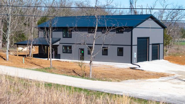 135 Reserves Drive, Bronston, KY 42518