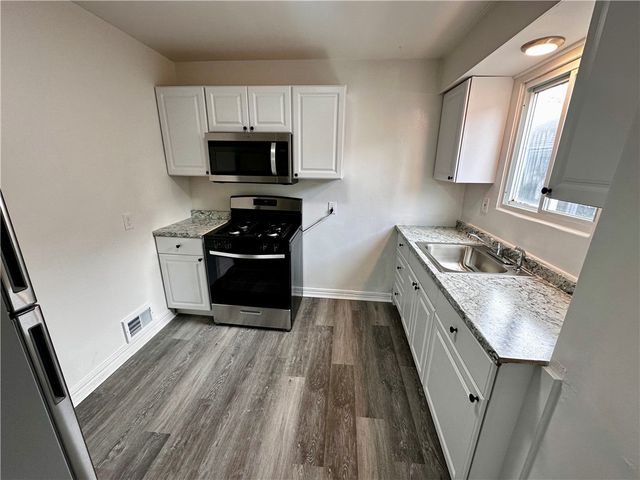 1410 Fallowfield Ave 1, Beechview, PA 15216
