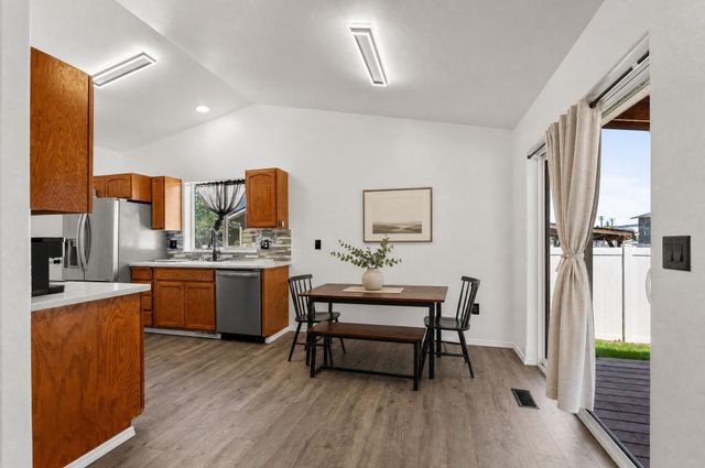 307 S Morrow Ln, Spokane Valley, WA 99216