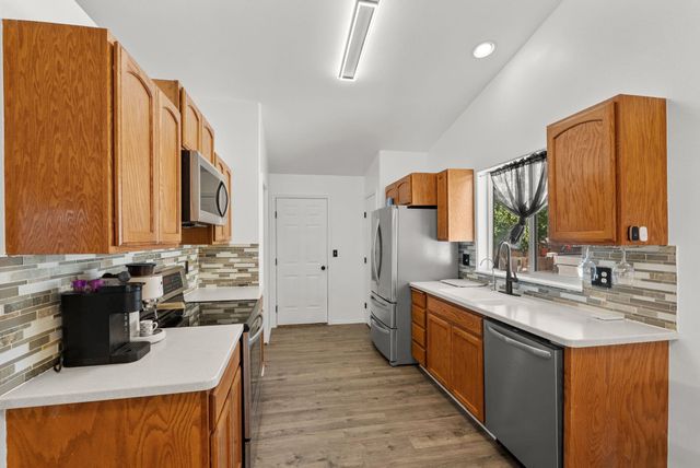 307 S Morrow Ln, Spokane Valley, WA 99216