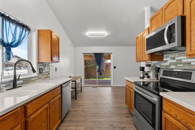 307 S Morrow Ln, Spokane Valley, WA 99216