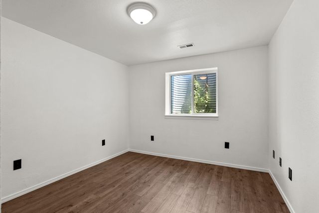 307 S Morrow Ln, Spokane Valley, WA 99216