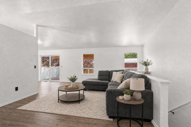 307 S Morrow Ln, Spokane Valley, WA 99216