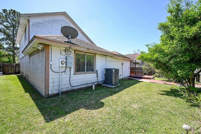 15223 Bedford Glen Drive, Channelview, TX 77530