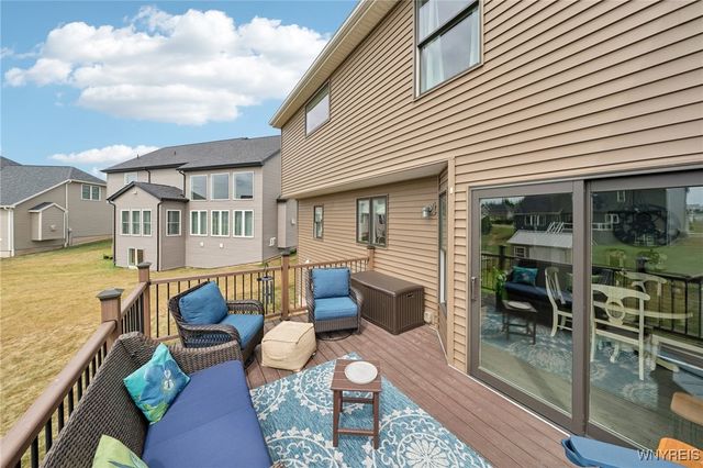 5390 Briannas Nook, Clarence, NY 14031