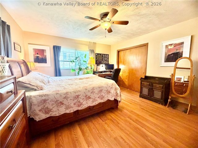 870 Vine Street, St Albans, WV 25177