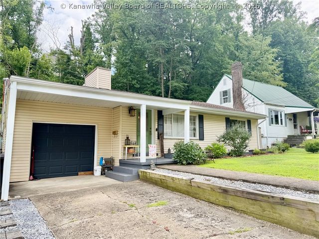 870 Vine Street, St Albans, WV 25177