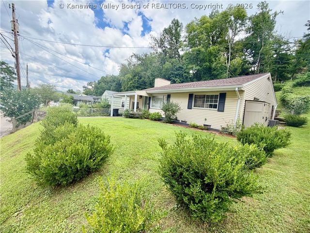 870 Vine Street, St Albans, WV 25177