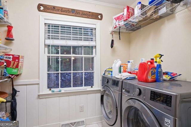 513 E 11th Street SE, Rome, GA 30161