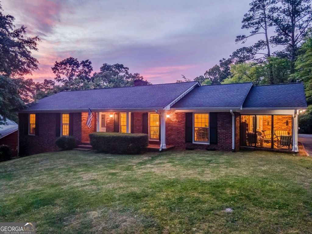 513 E 11th Street SE, Rome, GA 30161