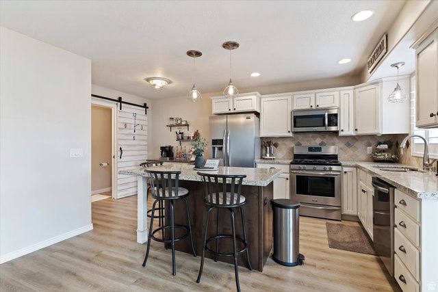 1818 W 5050 S, Roy, UT 84067