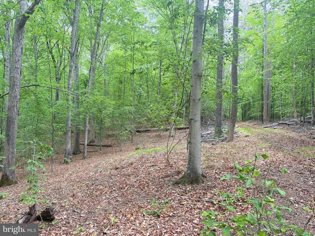 16921 BATESTOWN RD, Dumfries, VA 22025