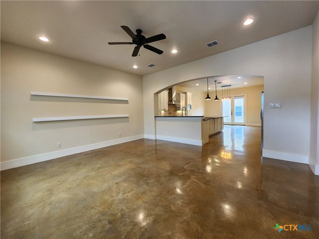 611 Stadtbach Street, New Braunfels, TX 78130