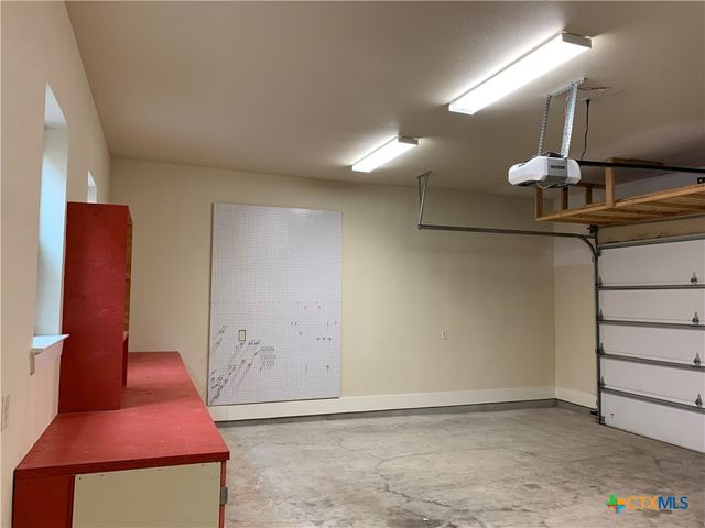 611 Stadtbach Street, New Braunfels, TX 78130