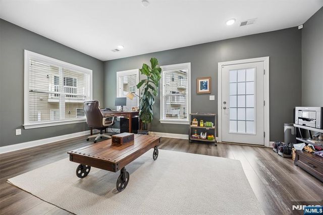 206 Abbe Road, Little Falls, NJ 07424