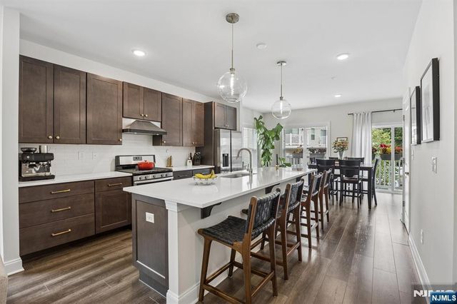 206 Abbe Road, Little Falls, NJ 07424