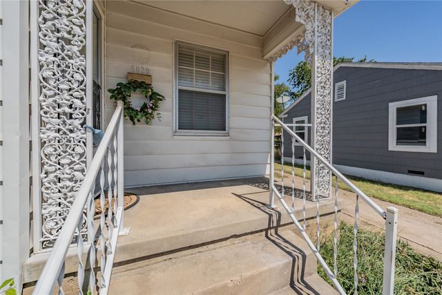 5020 Hartford Drive, River Oaks, TX 76114
