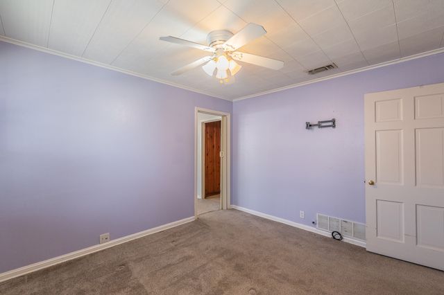 5020 Hartford Drive, River Oaks, TX 76114