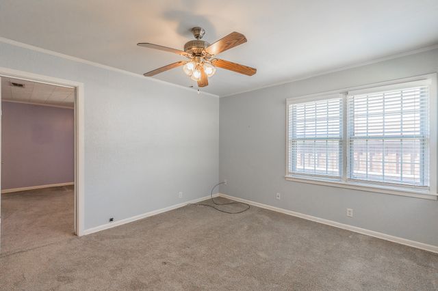 5020 Hartford Drive, River Oaks, TX 76114